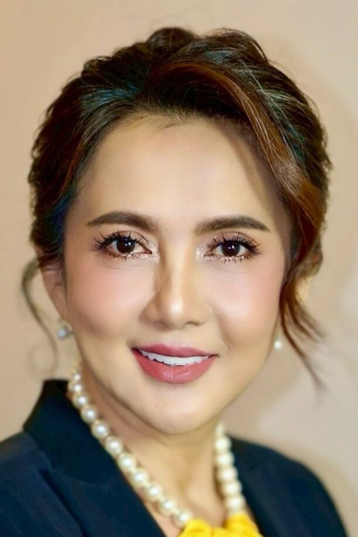بازیگر อิสรียาร์ มาลัยศรี  