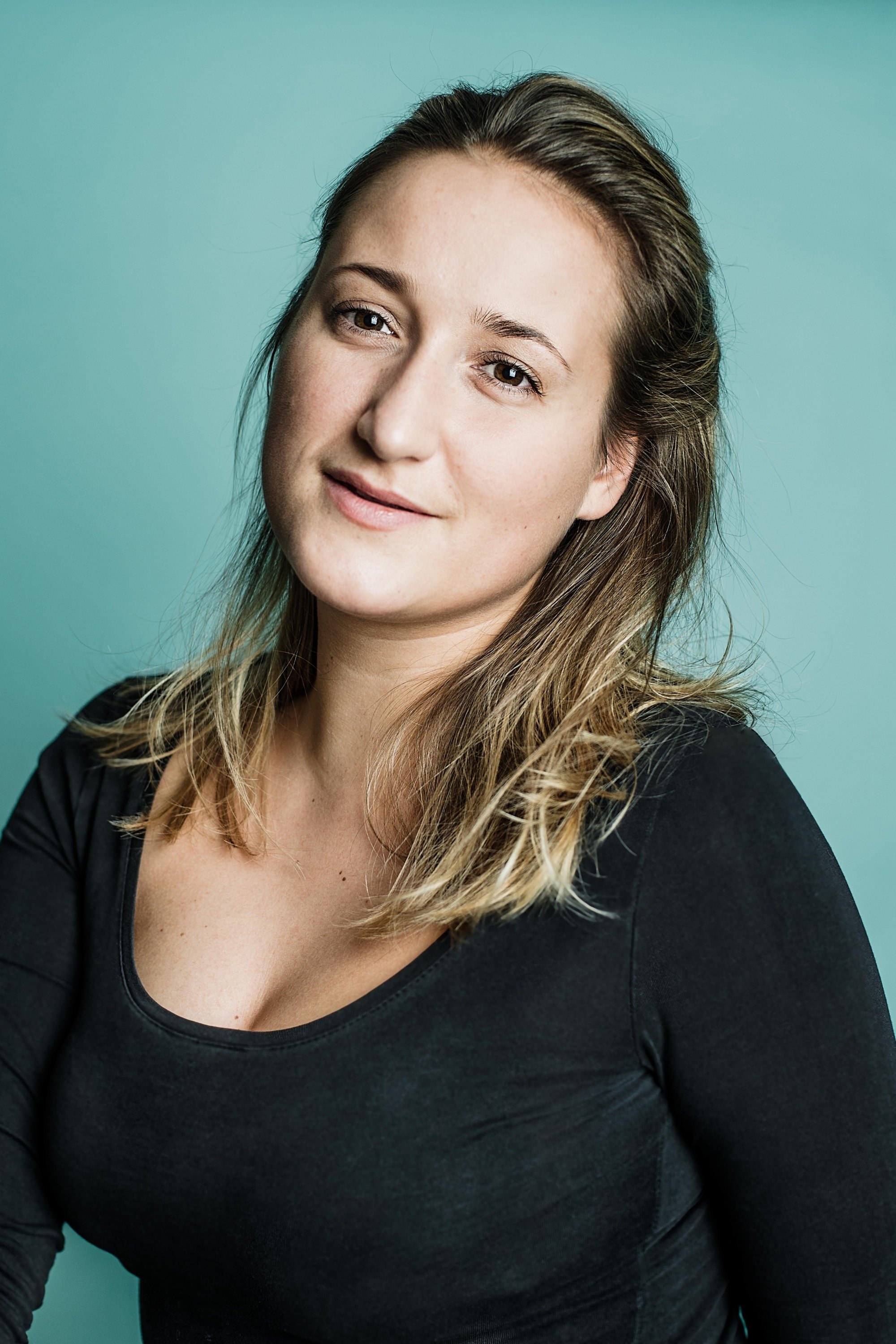 بازیگر Giulia Hellesdatter Roi  