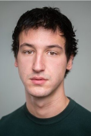 بازیگر Adrian Muykanovich  