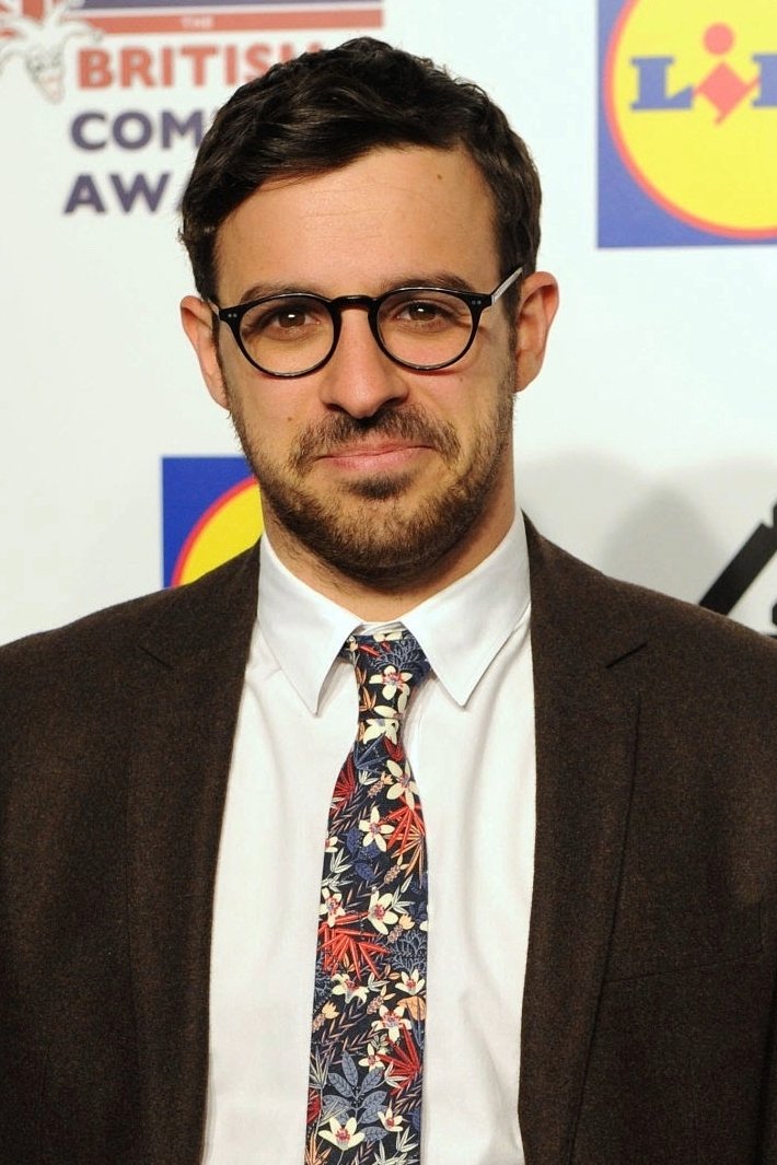 بازیگر Simon Bird  