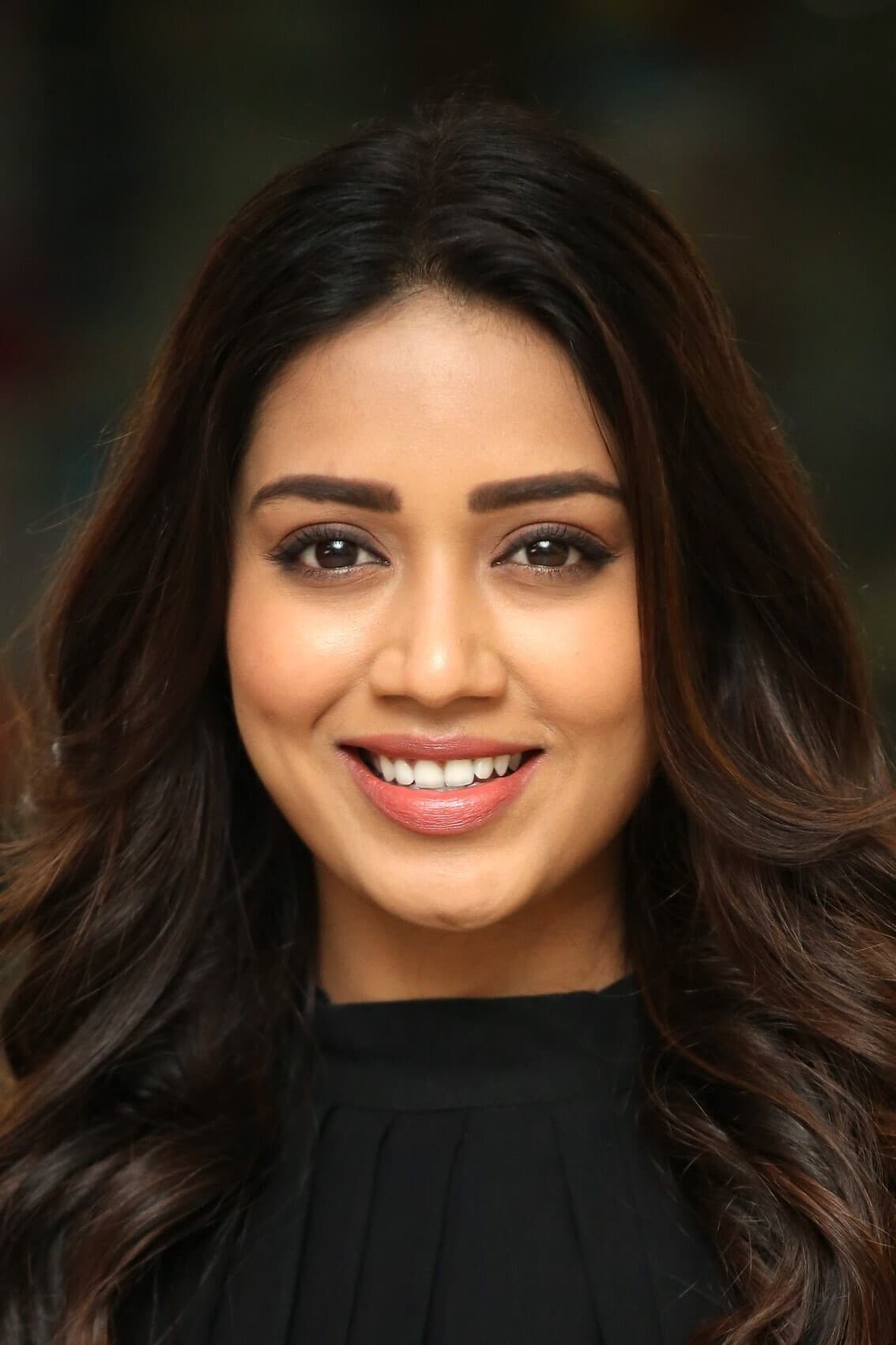 بازیگر Nivetha Pethuraj  