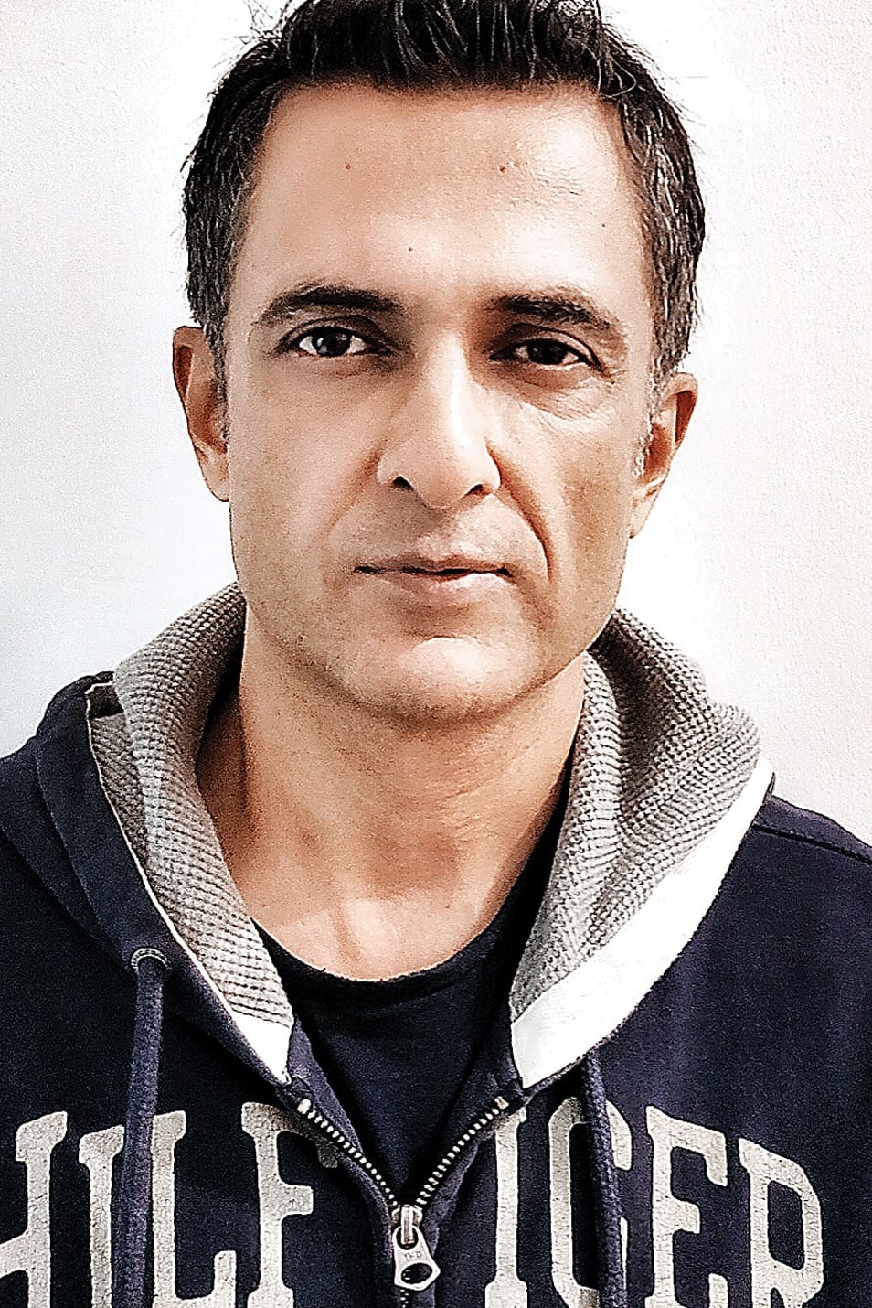 بازیگر Sanjay Suri  