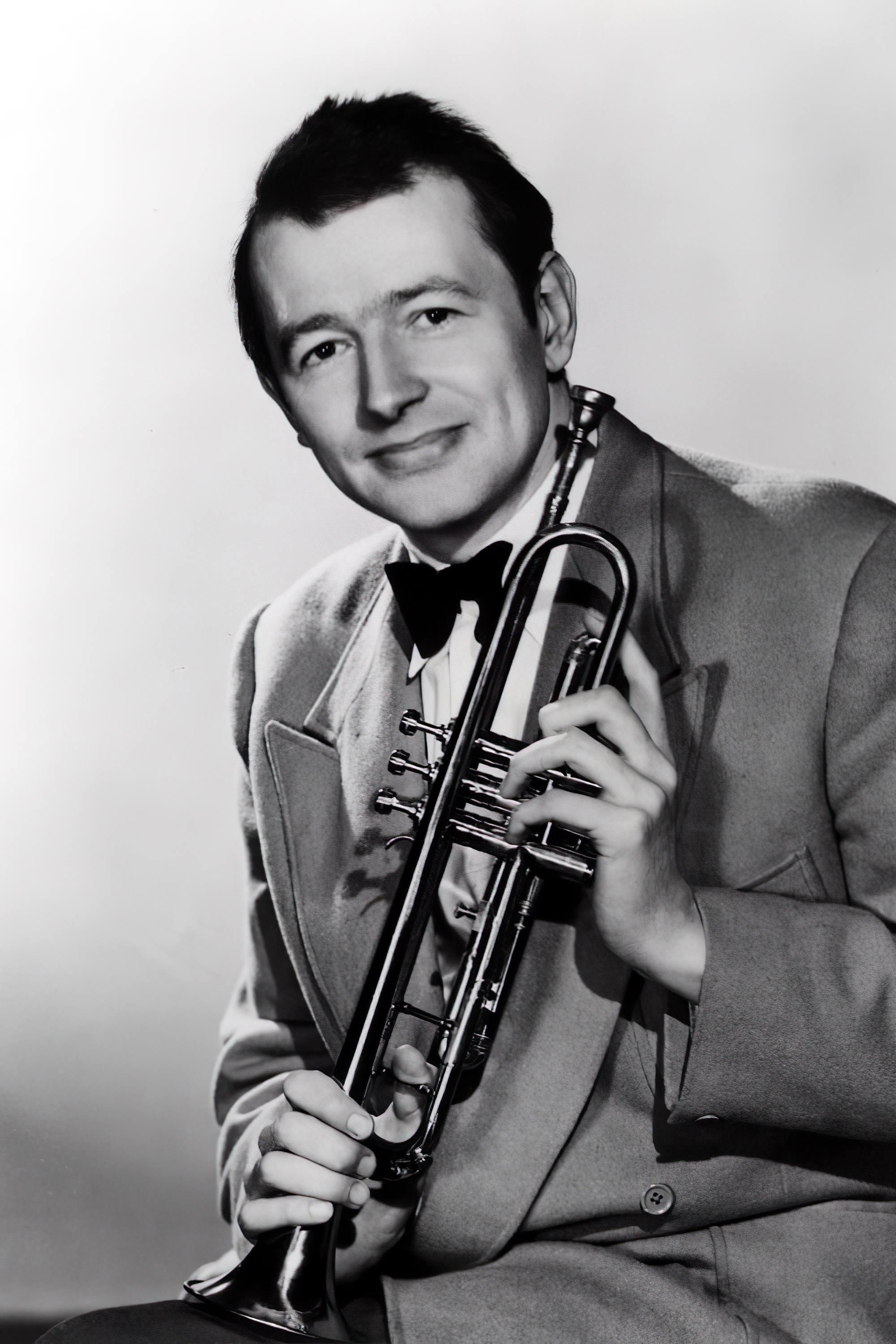 بازیگر Humphrey Lyttelton  