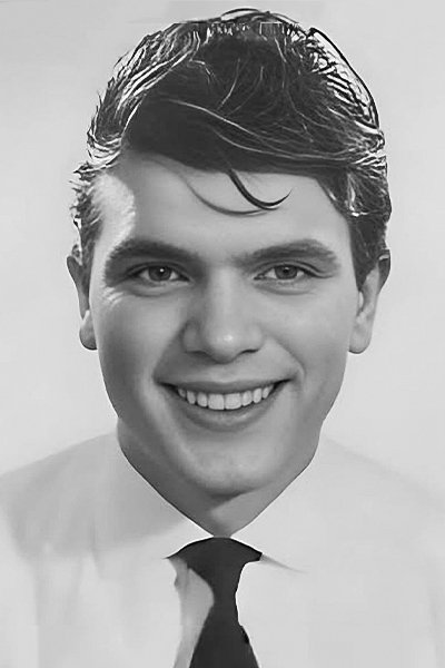 بازیگر Samim Meriç  
