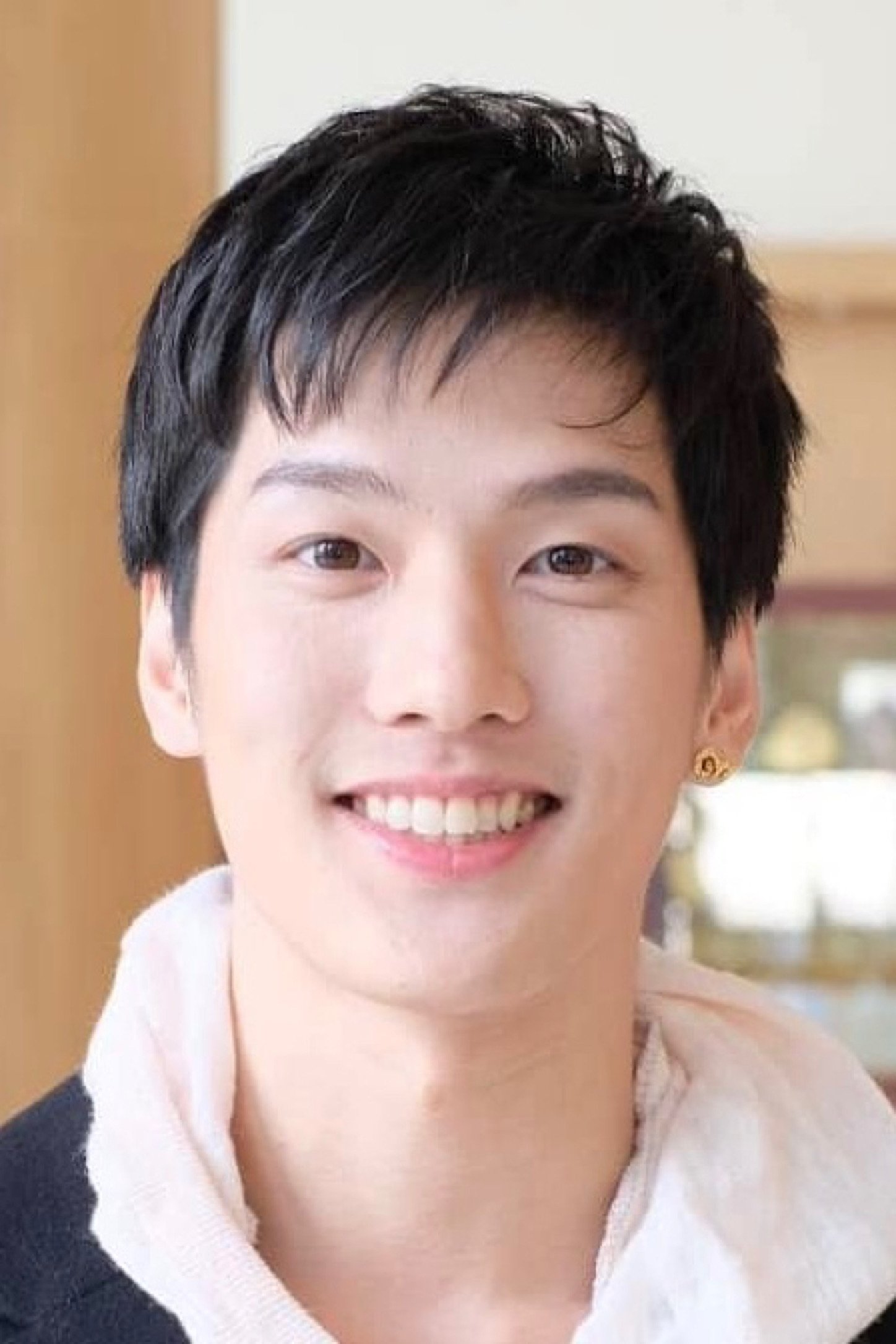 بازیگر ธโนทัย เอื้ออมรรัตน์  