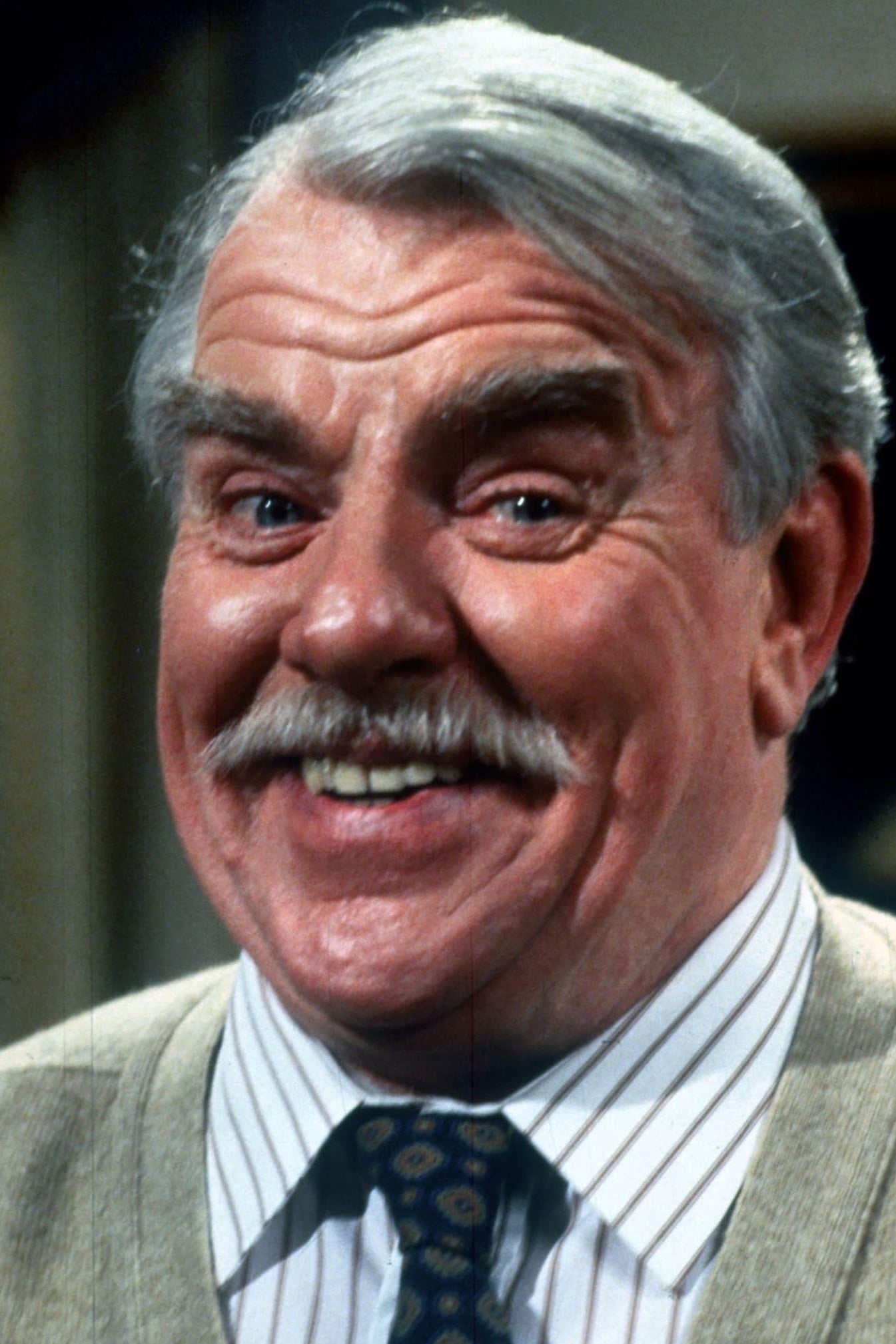 بازیگر Windsor Davies  