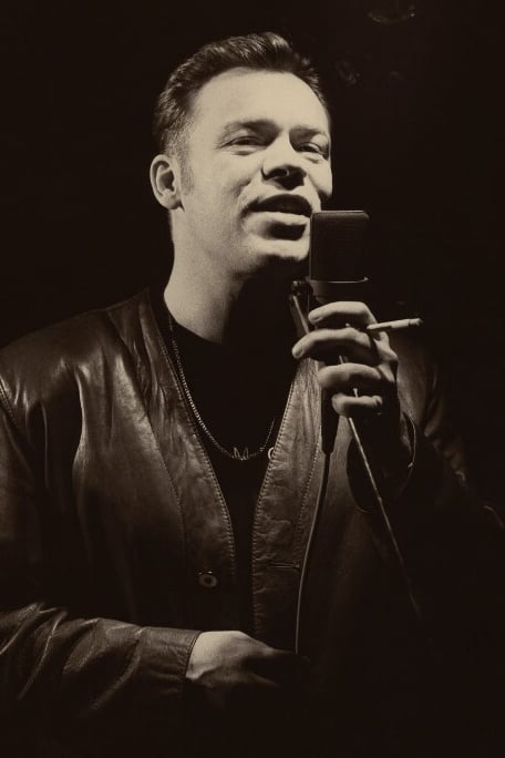 بازیگر Ali Campbell  