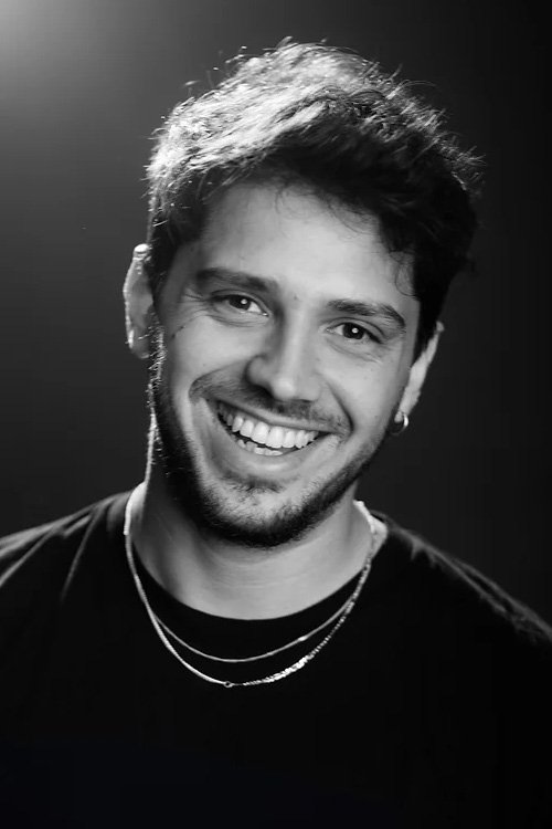بازیگر Max Fernandez  
