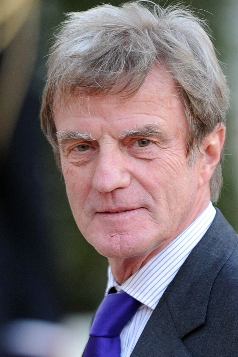 بازیگر Bernard Kouchner  