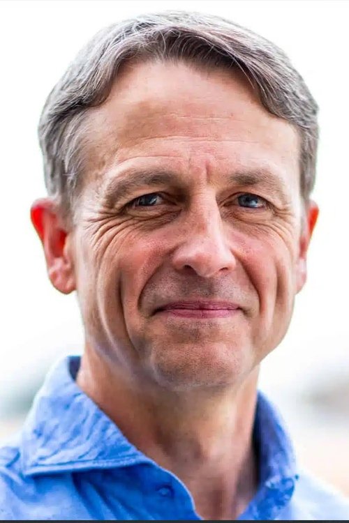 بازیگر Ben Edwards  
