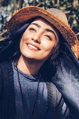بازیگر Yasaman Moavi  