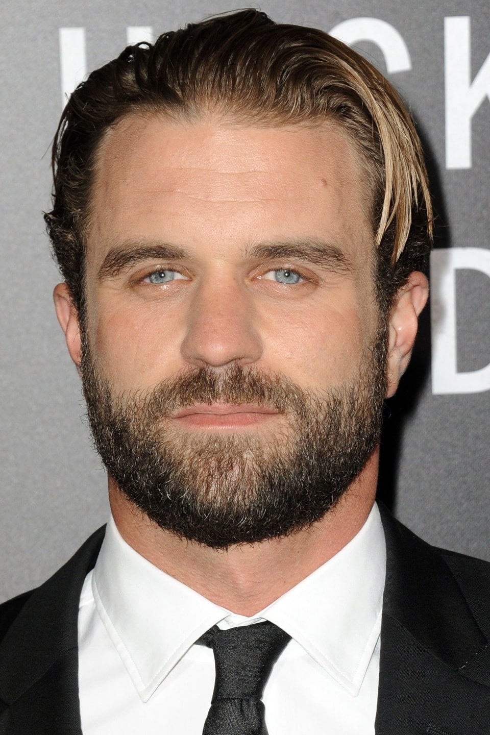 بازیگر Milo Gibson  