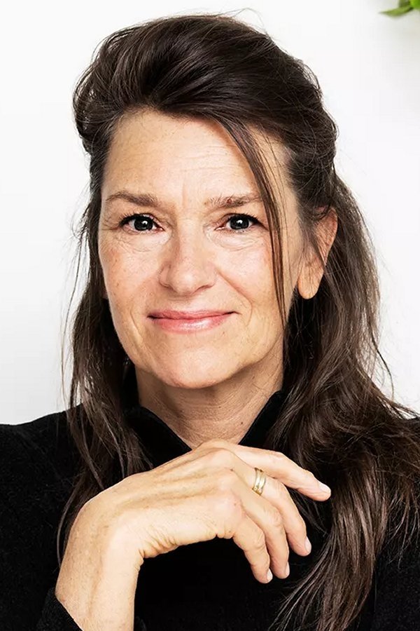 بازیگر Elisabeth Gjerluff Nielsen  