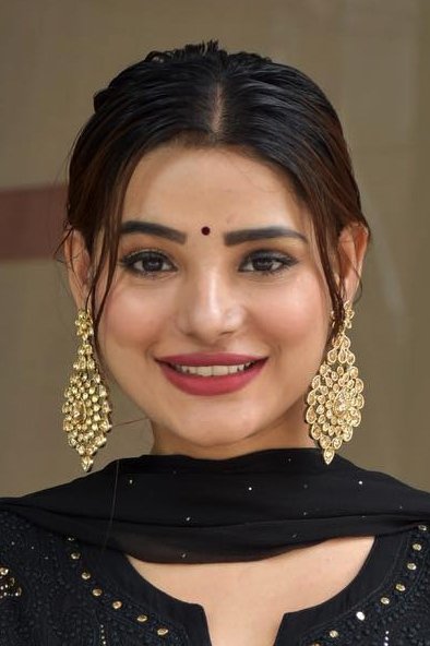 بازیگر Anushka Srivastava  