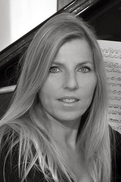 بازیگر Helene Bergere  