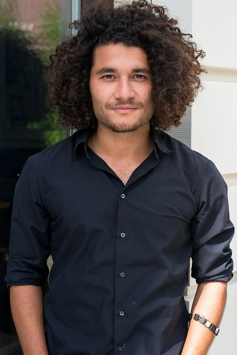 بازیگر Alkan Çöklü  