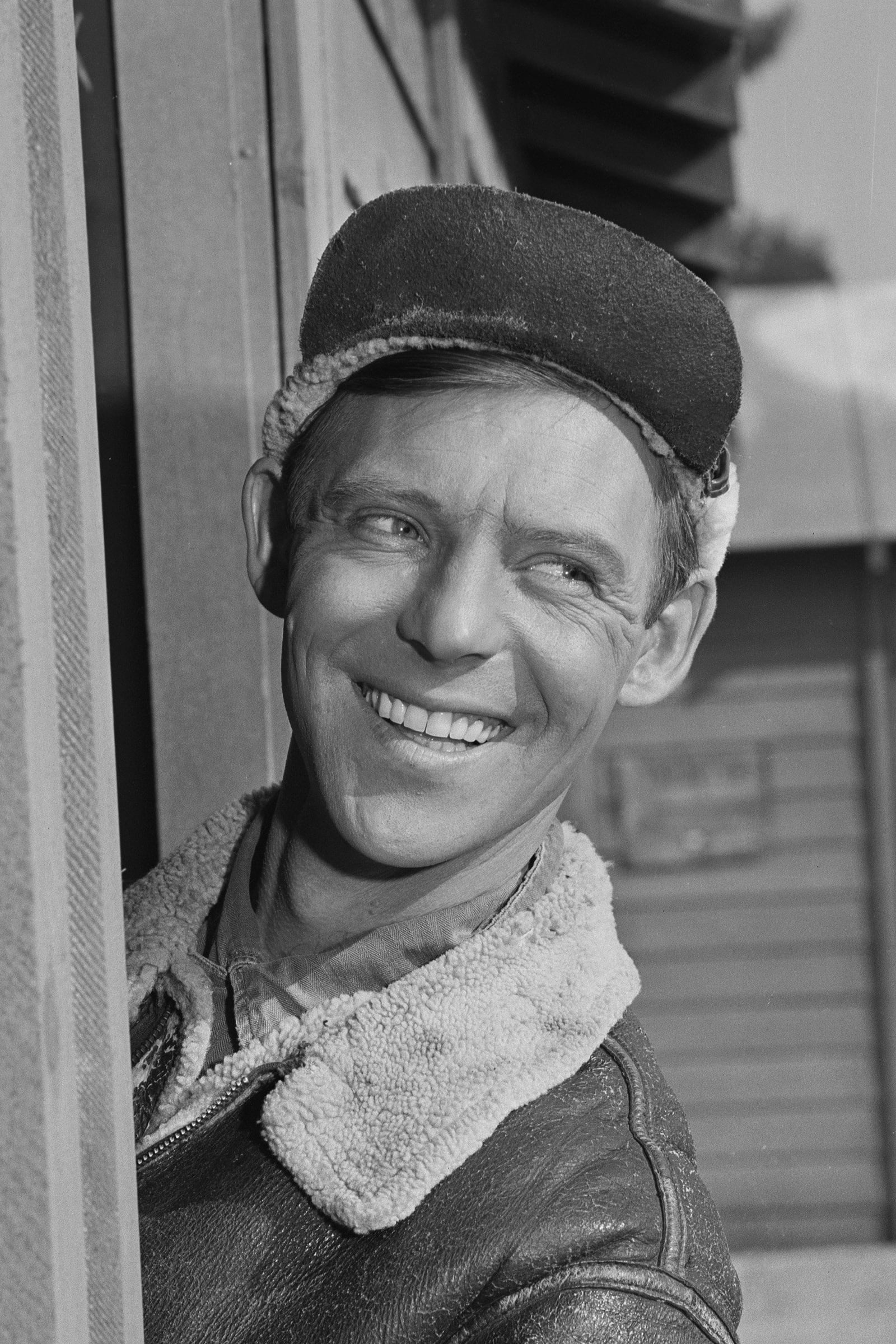 بازیگر Larry Hovis  