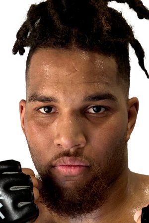 بازیگر Isaiah Pinson  