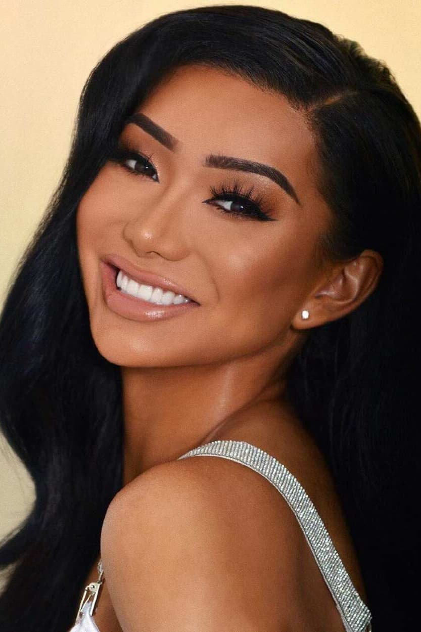 بازیگر Nikita Dragun  