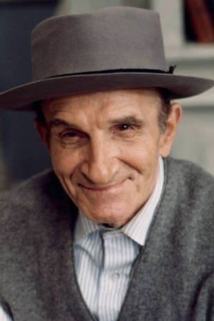 بازیگر Leonard Barr  