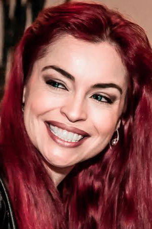 بازیگر Shasta Smith  