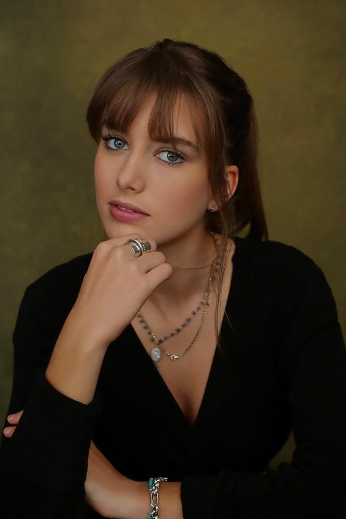 بازیگر Zoe Brough  