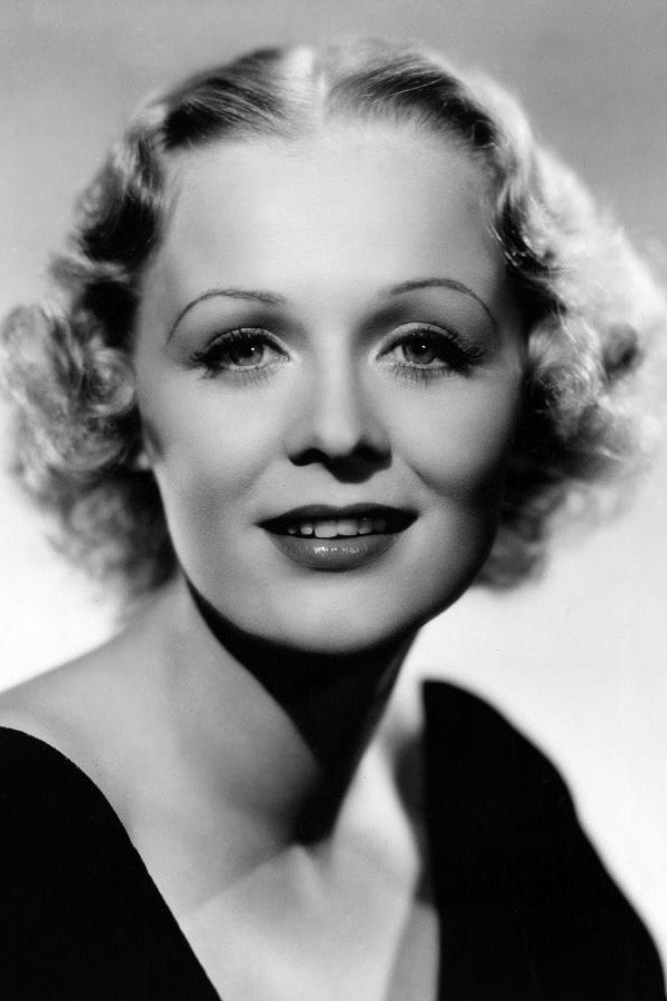 بازیگر Gloria Stuart  