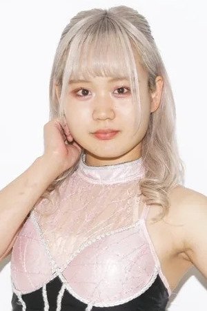 بازیگر Miku Kanae  