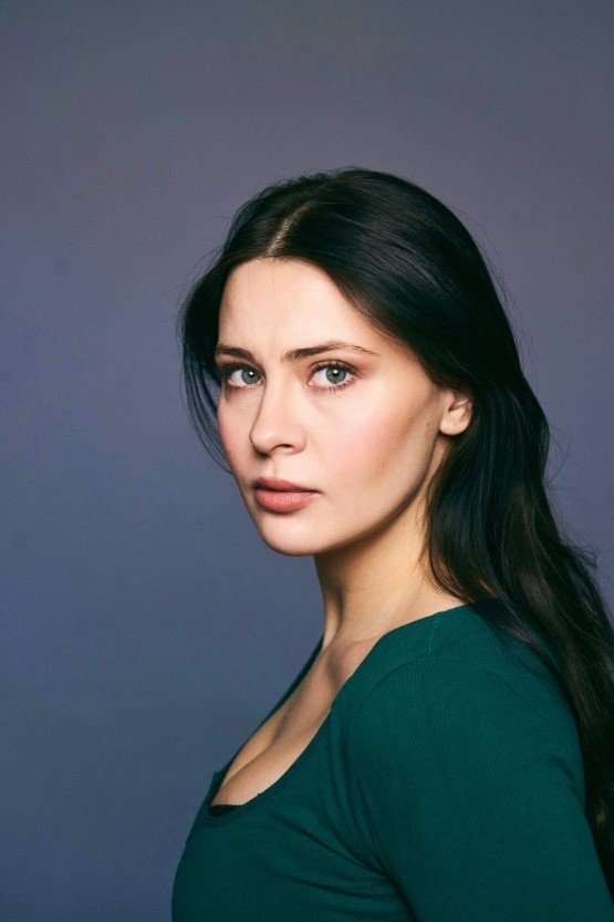 بازیگر Irina Finley  