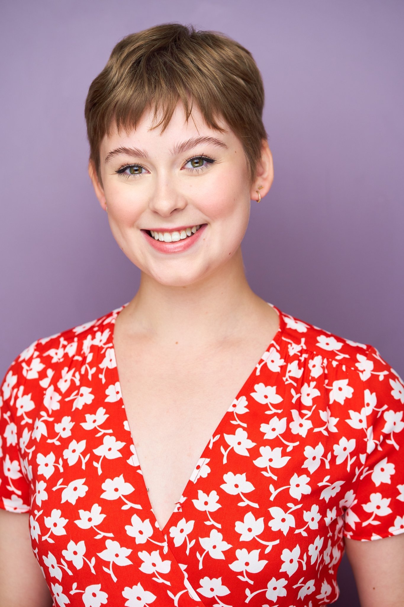 بازیگر Olivia Sargent  