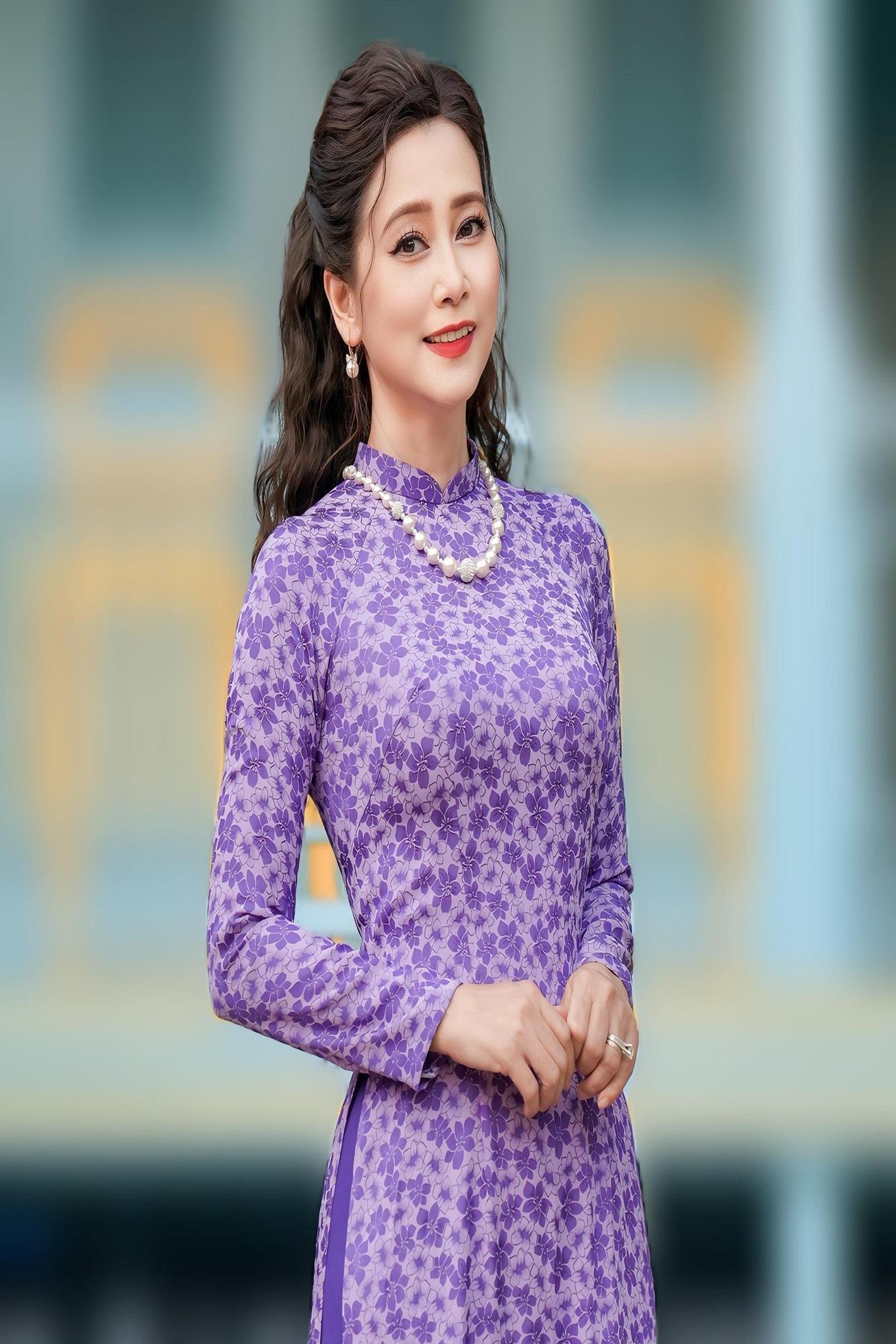بازیگر Tuyết Thu  