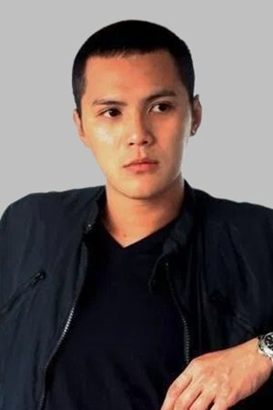 بازیگر Oscar Chan Yat-Tin  