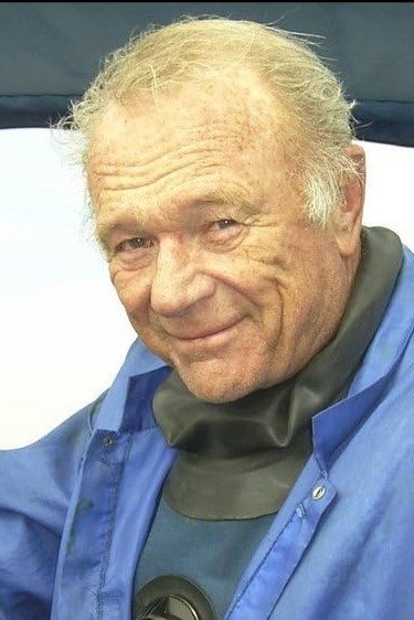 بازیگر Frank Farmer  
