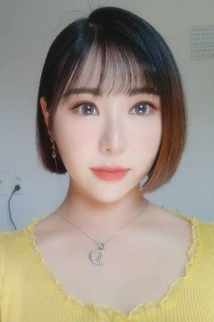 بازیگر Ha Yeon  