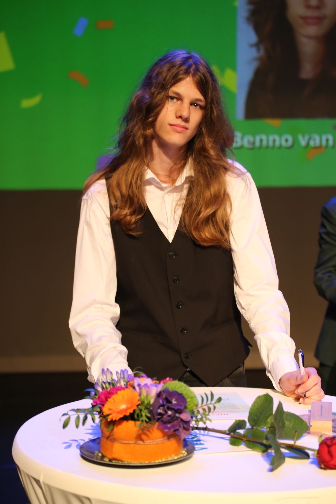 بازیگر Ashlyn van Dorst  
