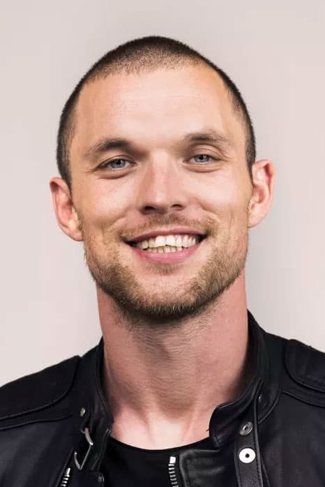 بازیگر Ed Skrein  