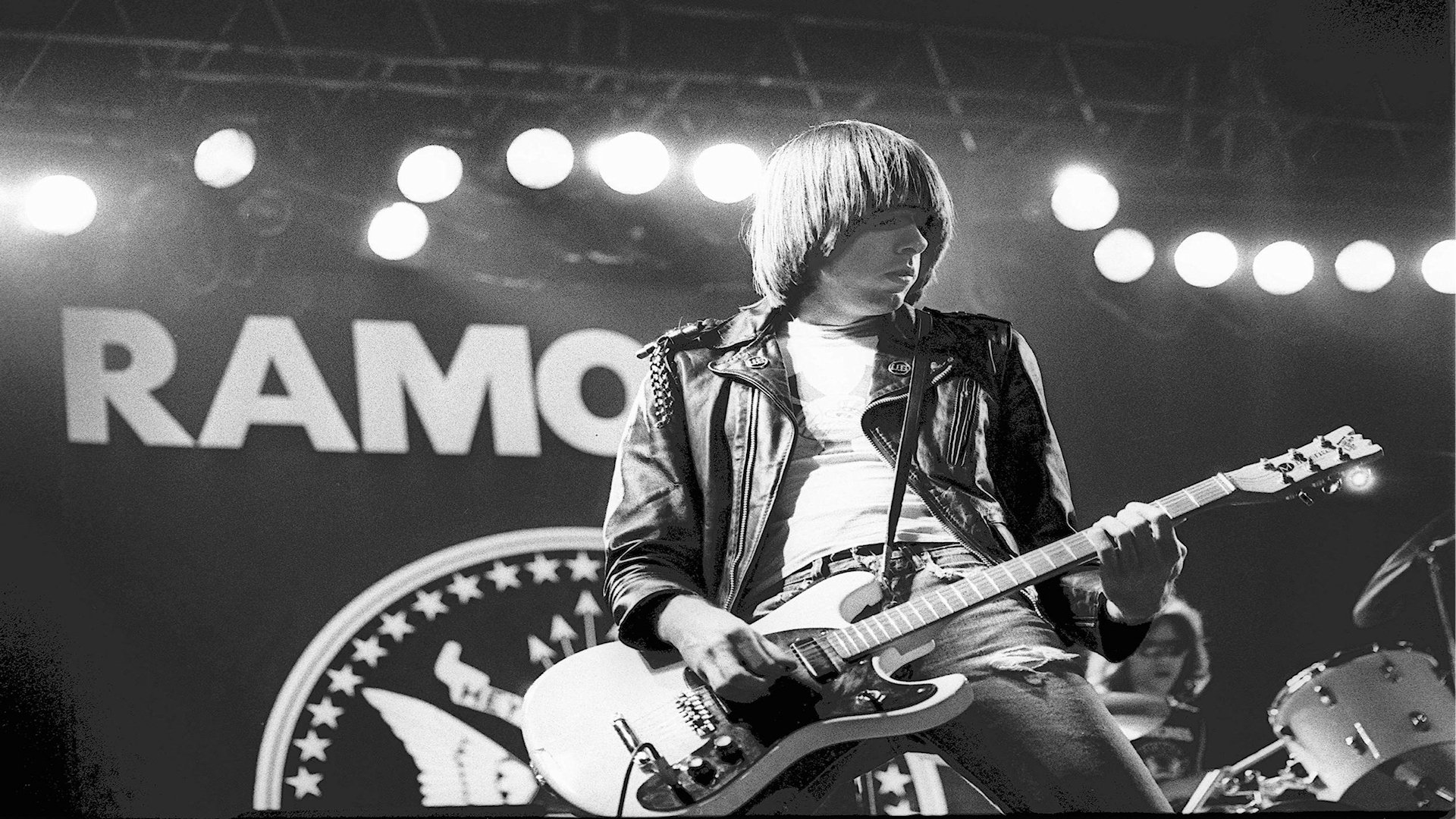Too Tough to Die: A Tribute to Johnny Ramone|Too Tough to Die: A Tribute to Johnny Ramone