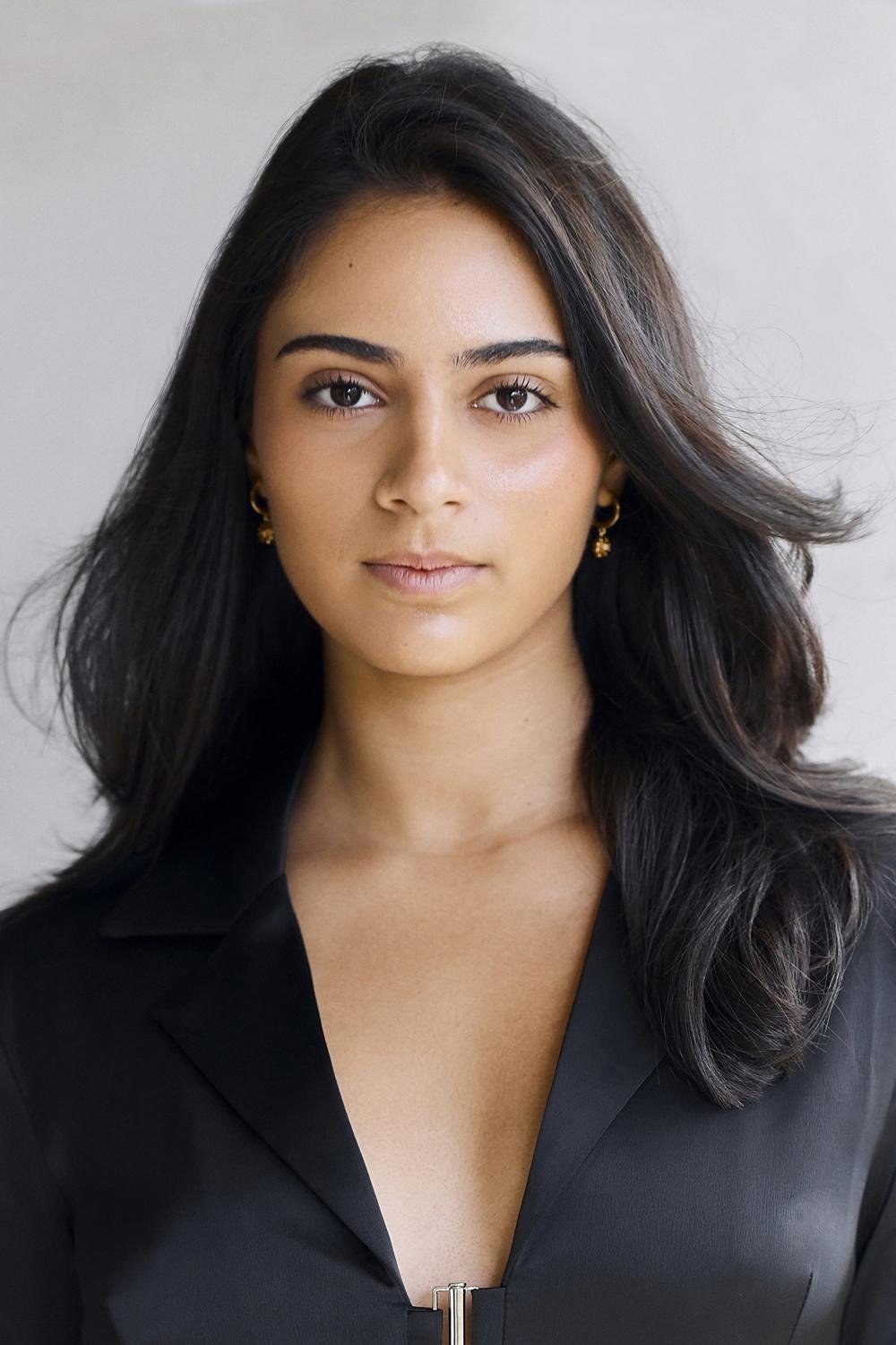 بازیگر Alana Mansour  