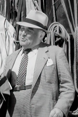 بازیگر Edmond Castel  
