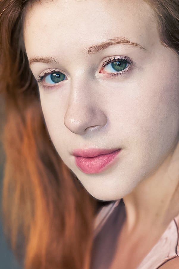 بازیگر Leona Britt  