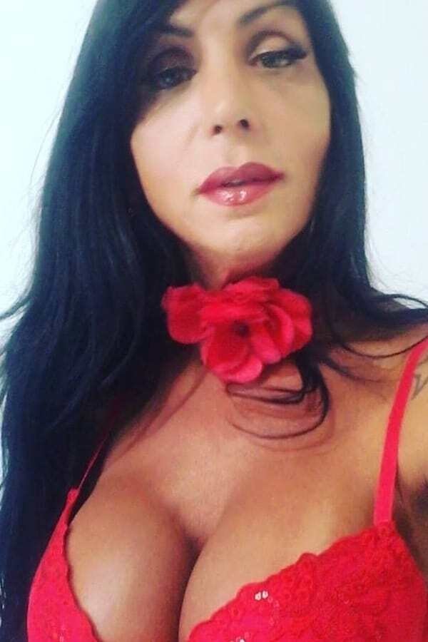 بازیگر Roberta Gretchen  
