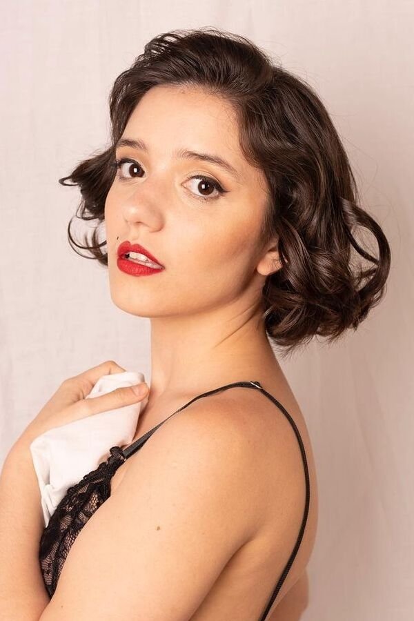 بازیگر Julia Tozzi  