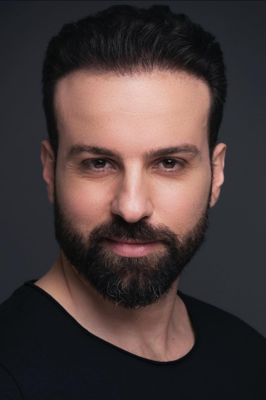 بازیگر Sertaç Akkaya  
