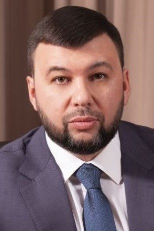 بازیگر Денис Пушилин  