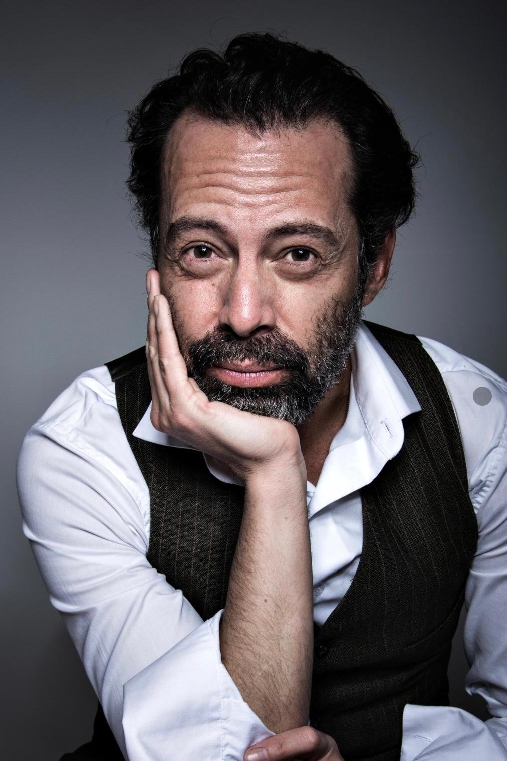 بازیگر Fernando Arze Echalar  