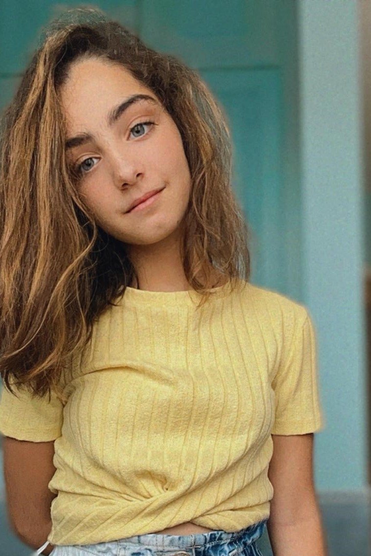 بازیگر Emily d'Augelli  