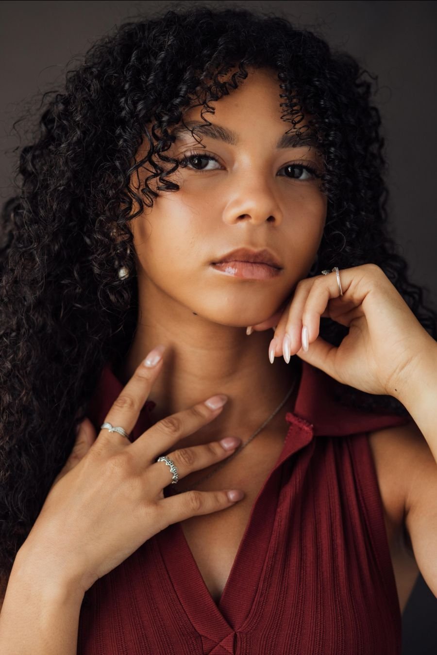 بازیگر Simone Miller  