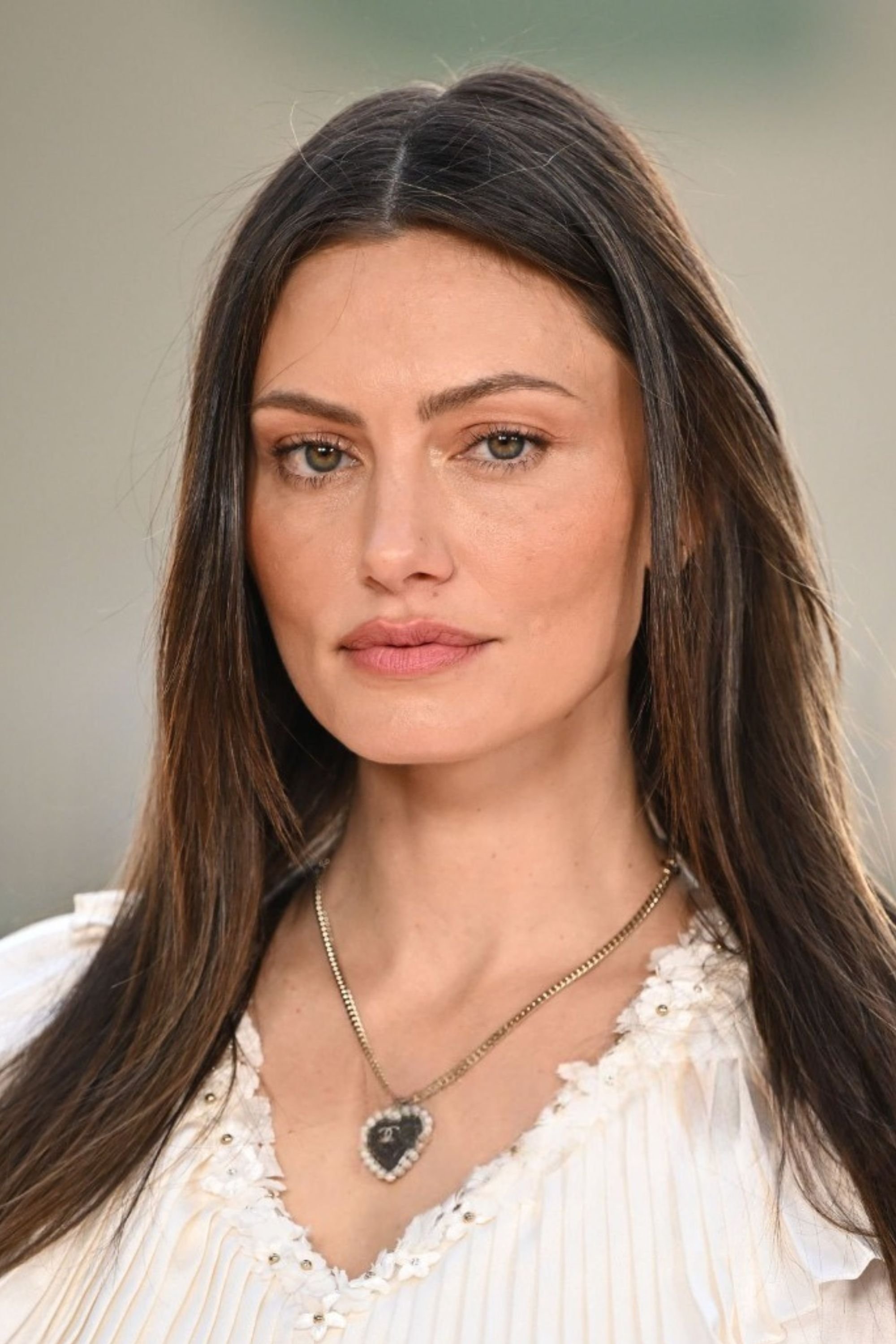 بازیگر Phoebe Tonkin  