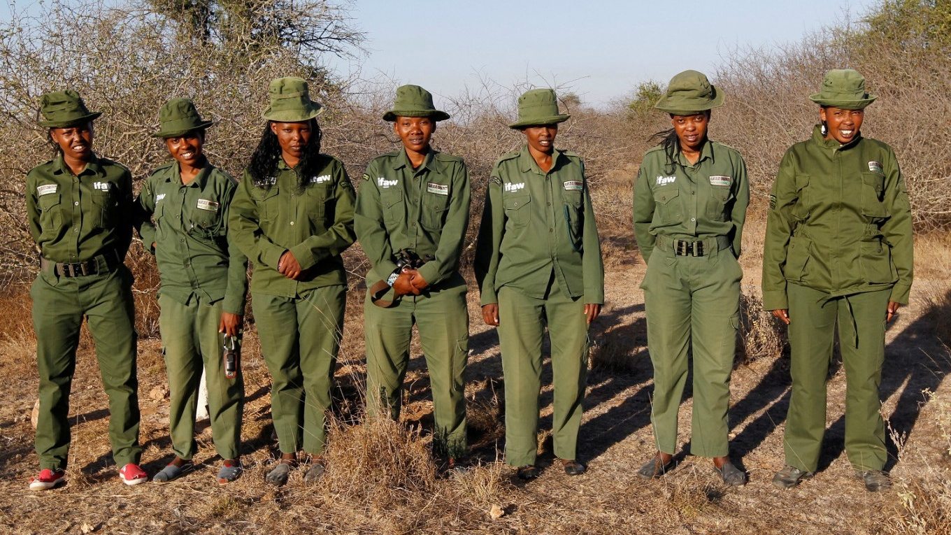 Femmes, Massaïs et Rangers - Les lionnes du Kenya|Femmes, Massaïs et Rangers - Les lionnes du Kenya