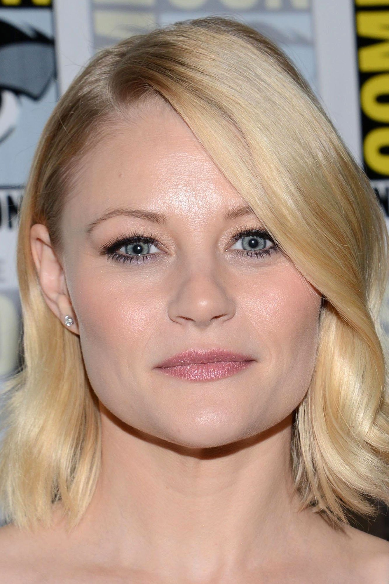 بازیگر Emilie de Ravin  